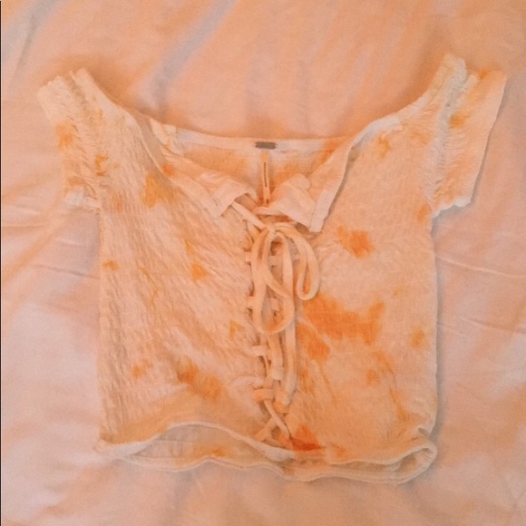 Off the shoulder Harlow tie die crop top - Picture 3 of 5